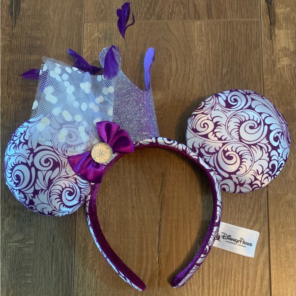 Disney Parks Minnie Mouse Ears- Headband
